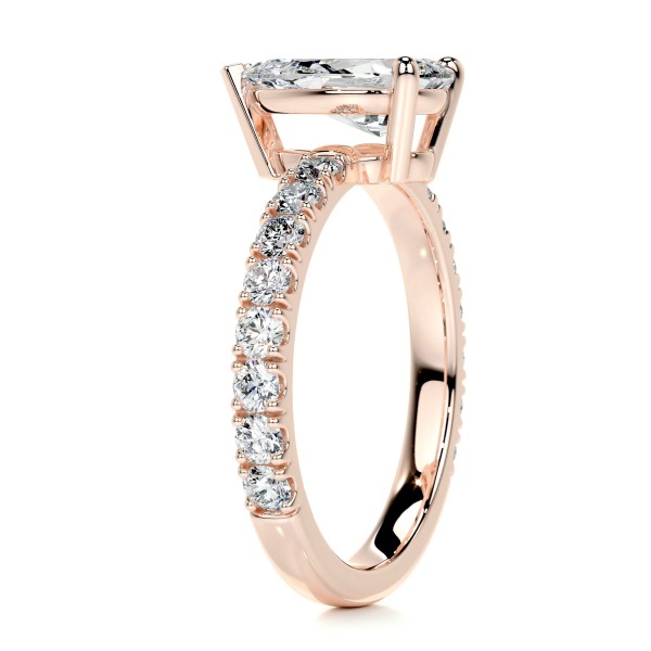 Gleaming Reflection Gold Diamond Ring Pear 3 00b269d9