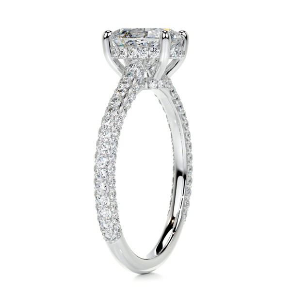 Gleaming Reflection Gold Diamond Ring Oval 7 1 0784f72e