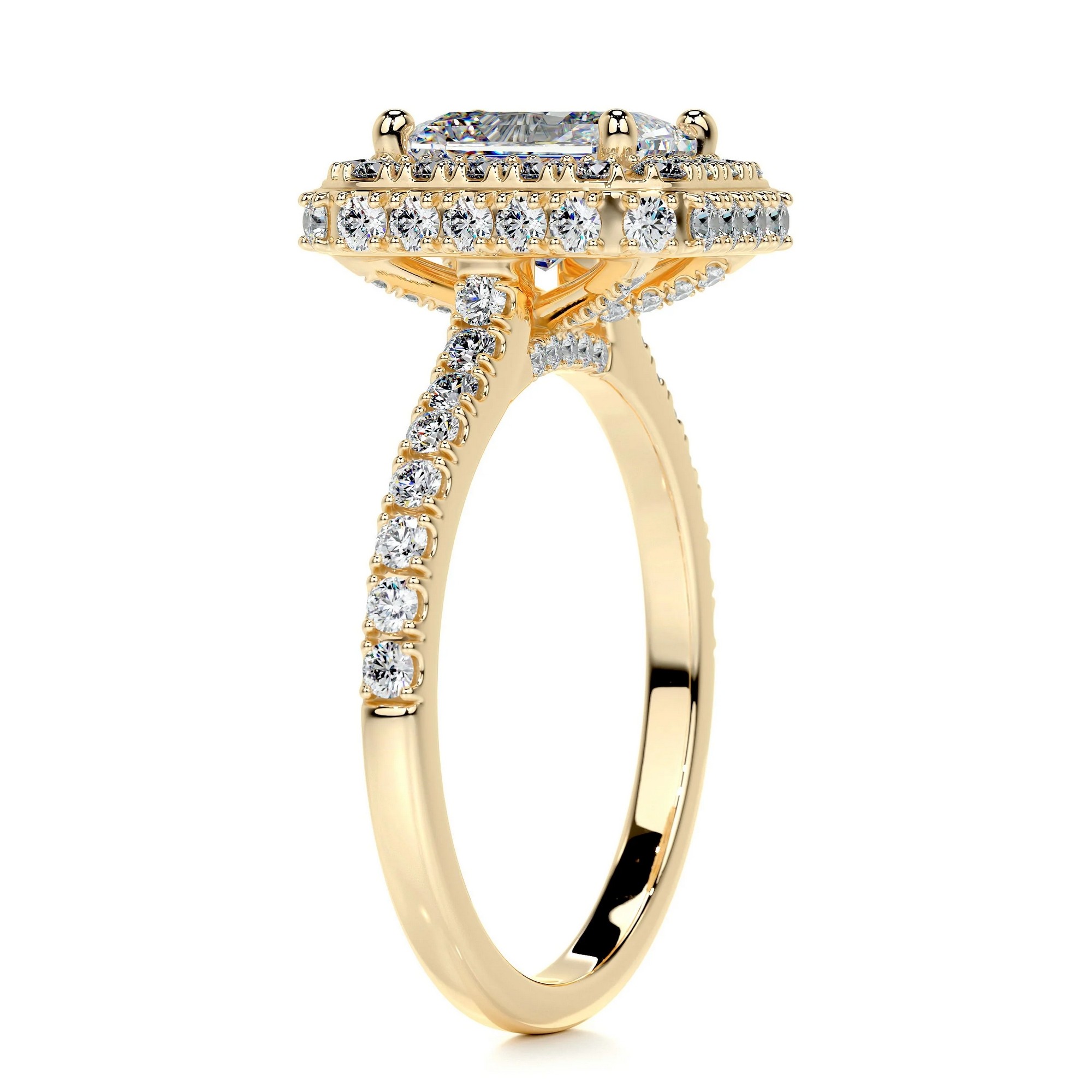 Mesmerizing Sparkle Gold Diamond Ring Radiant 13 157f35d4