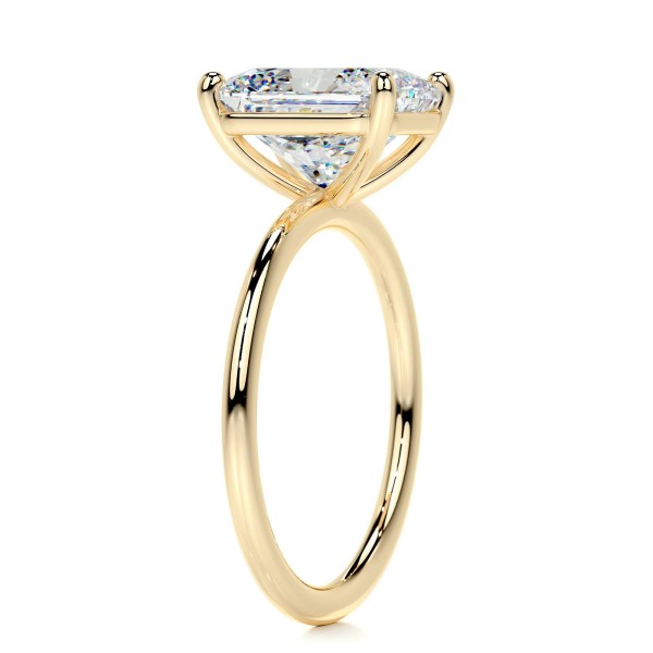 Luminous Whispers Gold Diamond Ring Radiant 12 1f90f105