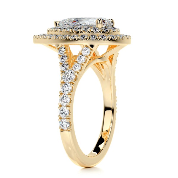 Radiant Sparkle Gold Diamond Ring Pear 11 30549dea