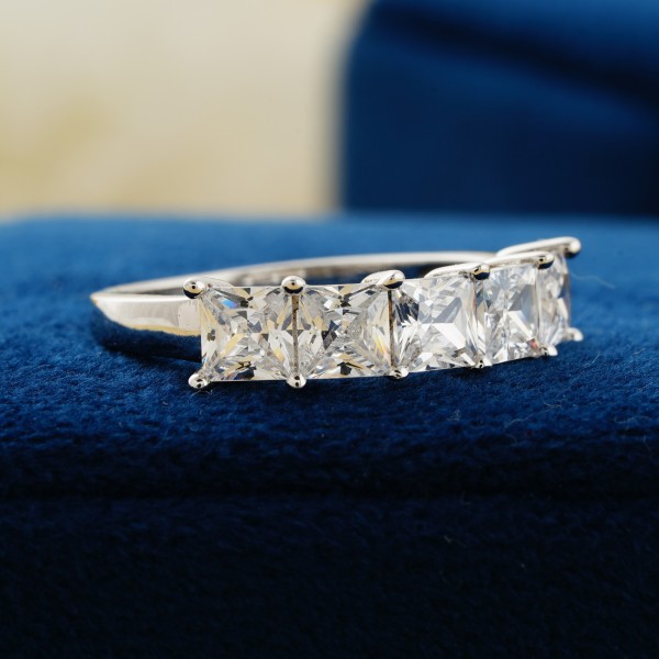 Rimowa Solid Gold Princess Shaped Five Stone Lab Grown Diamond Half Eternity Wedding Band 8 5045e2bc