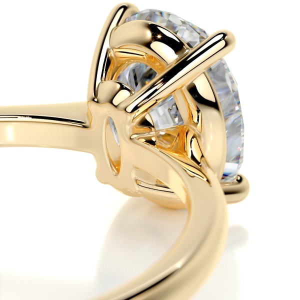 Mesmerizing Sparkle Gold Diamond Ring Oval 11 5b6a6f1a