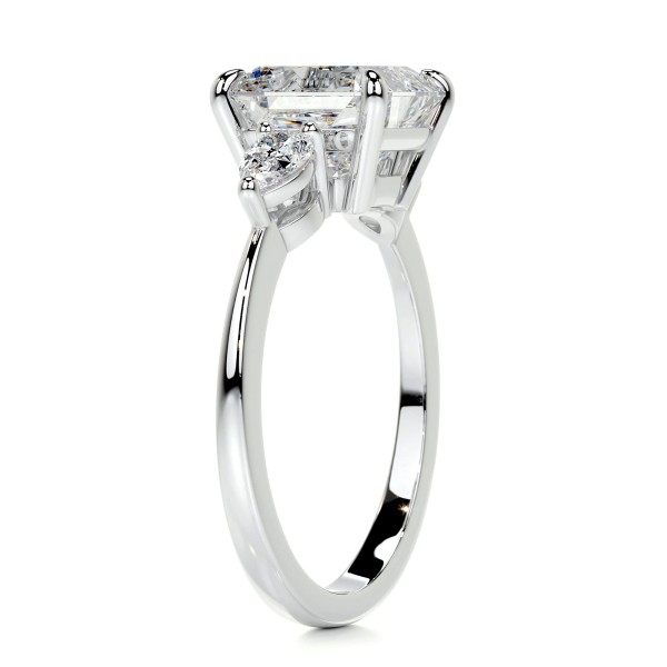 Radiant Aura Gold Diamond Ring Radiant 6 73bfb550