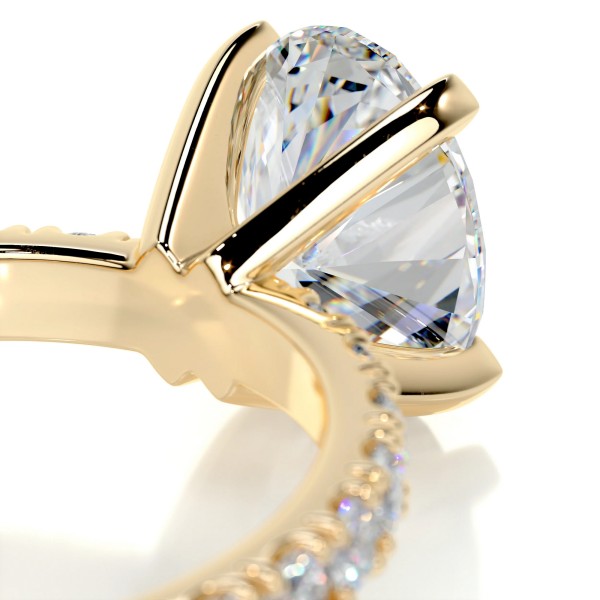 Radiant Aura Gold Diamond Ring Oval 11 784d218d