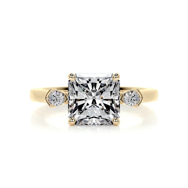 Serene Enchantment Gold Diamond Ring Radiant 7 98261fdf