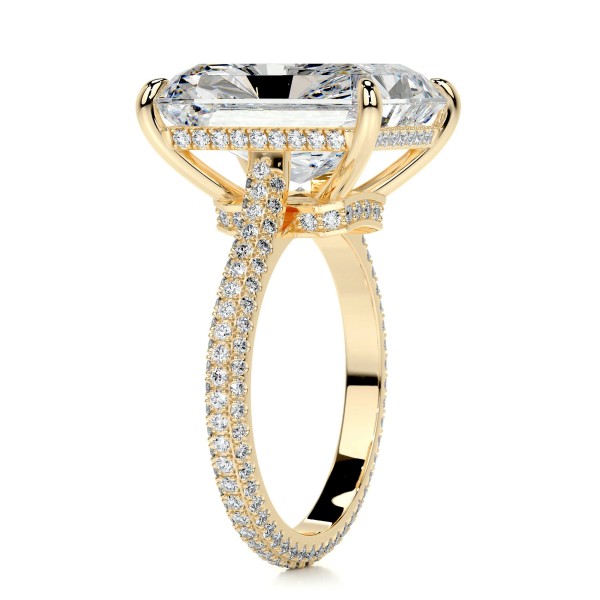 Gleaming Reflection Gold Diamond Ring Radiant 9 9fc3e414