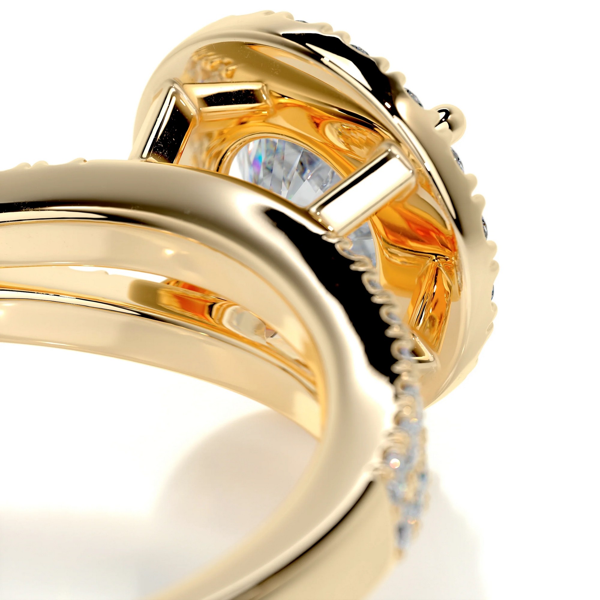 Luminescent Elegance Gold Diamond Ring Round 11 ebeadec1