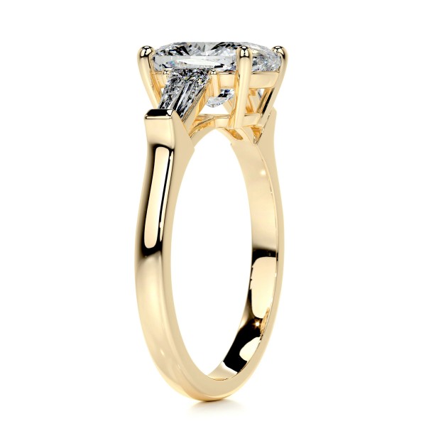 Radiant Sparkle Gold Diamond Ring Oval 1 fe103016