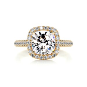 Divine Elegance Gold & Moissanite Diamond Ring Cushion