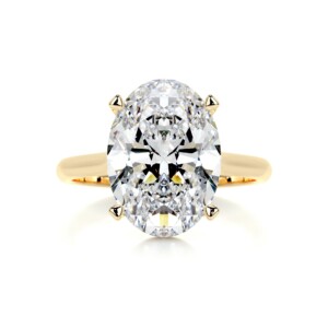 Enchanted Aura Gold & Moissanite Diamond Ring Oval