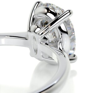 Mesmerizing Sparkle Gold & Moissanite Diamond Ring Oval